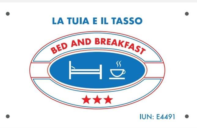 Bed and Breakfast La Tuia E Il Tasso Cagliari Exterior foto