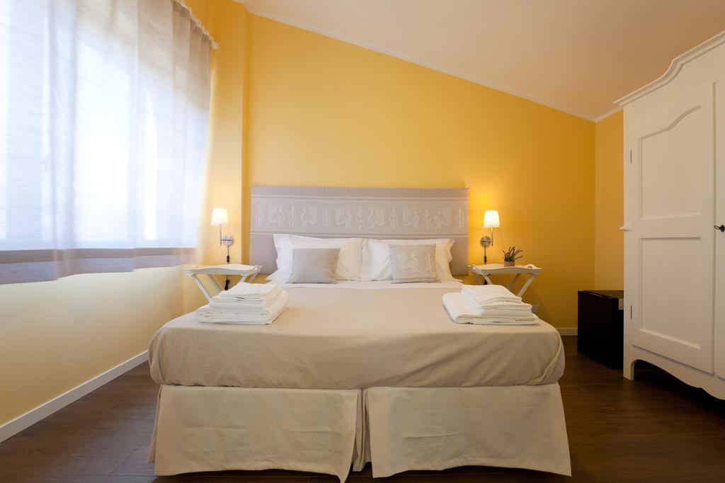 Bed and Breakfast La Tuia E Il Tasso Cagliari Exterior foto