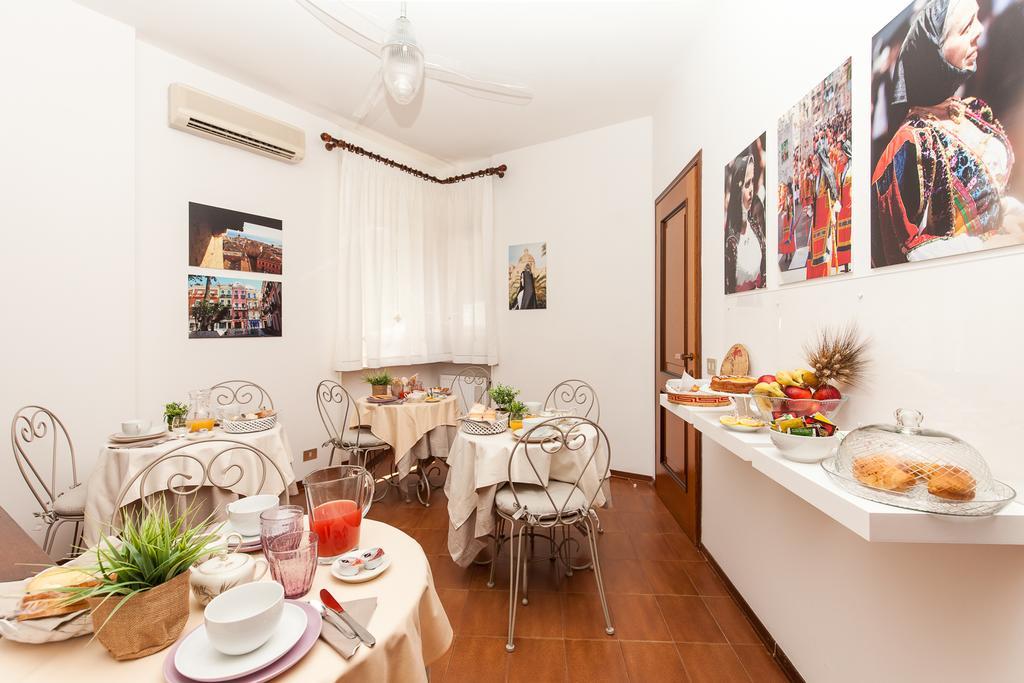 Bed and Breakfast La Tuia E Il Tasso Cagliari Exterior foto