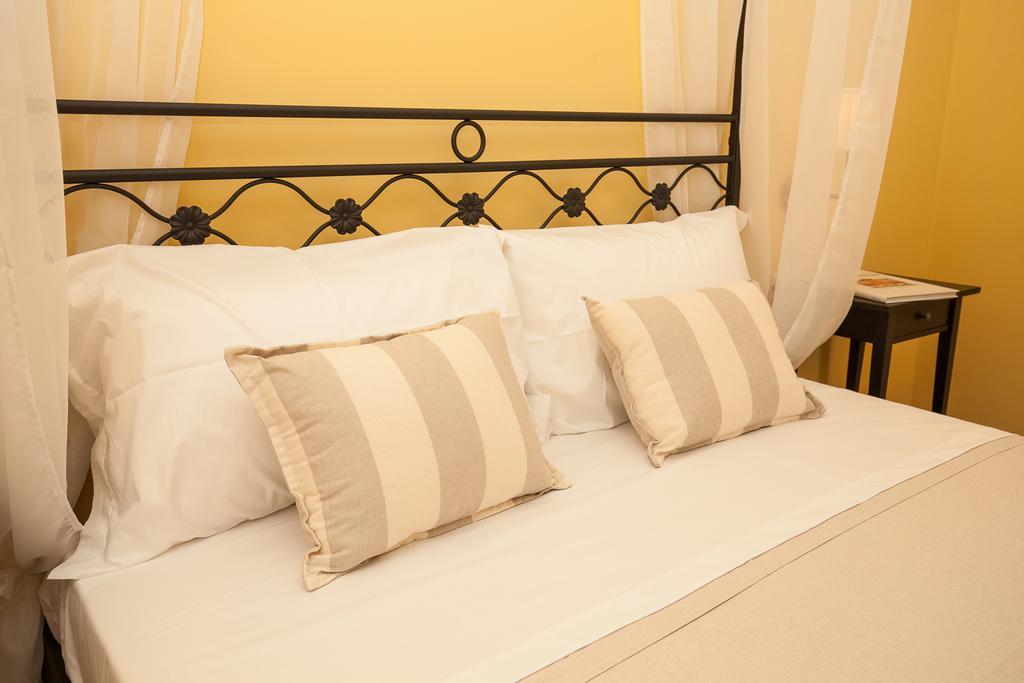 Bed and Breakfast La Tuia E Il Tasso Cagliari Zimmer foto