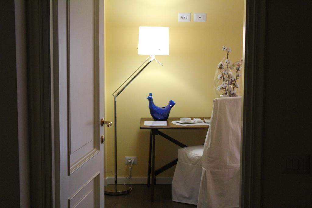 Bed and Breakfast La Tuia E Il Tasso Cagliari Exterior foto