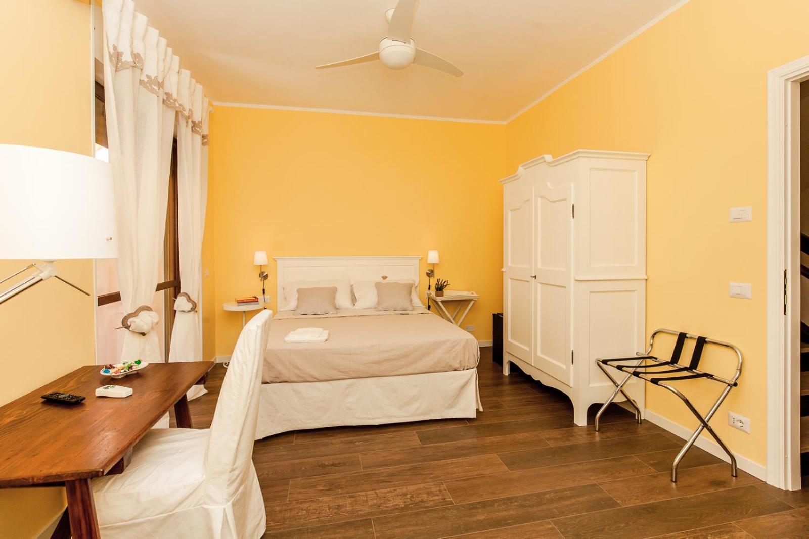 Bed and Breakfast La Tuia E Il Tasso Cagliari Exterior foto